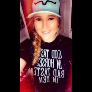 Meet your Posher, Jessica